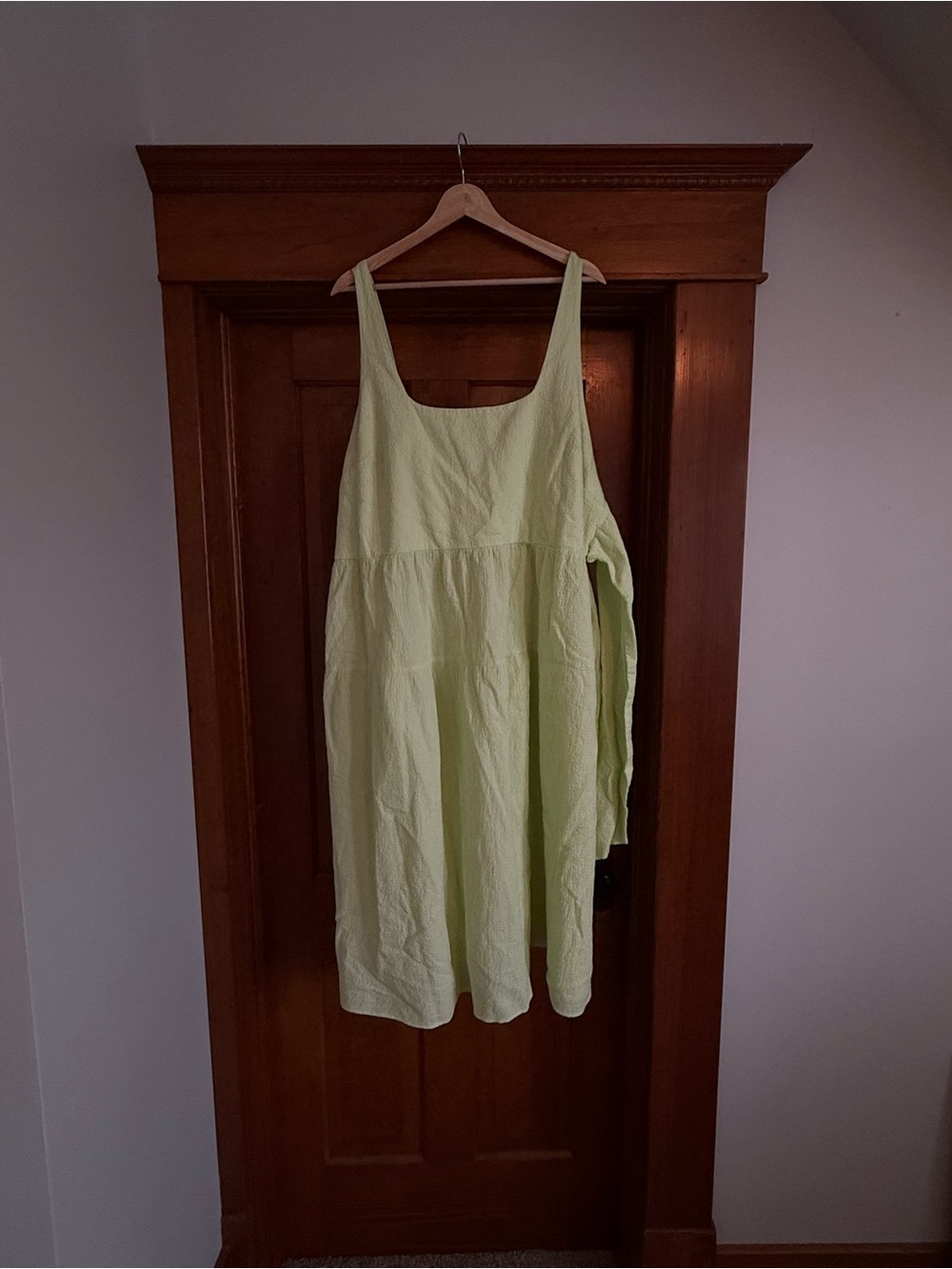Ava & Viv Light Lime Sleeveless Midi Dress